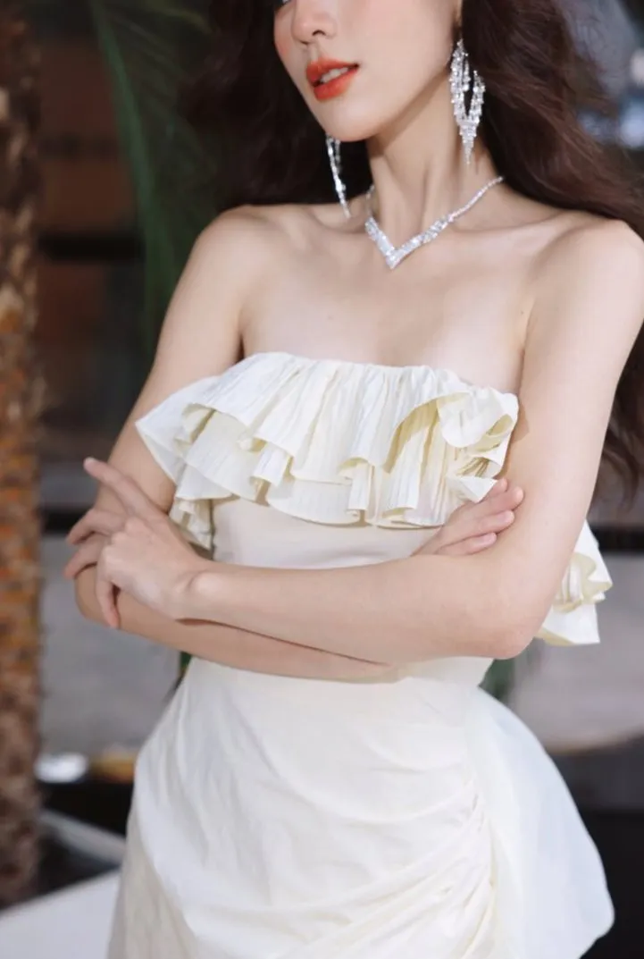 DOLLY Elegant Off White Ruffle Tube Top Long Pleated Wedding Guest Dress-VIVA
