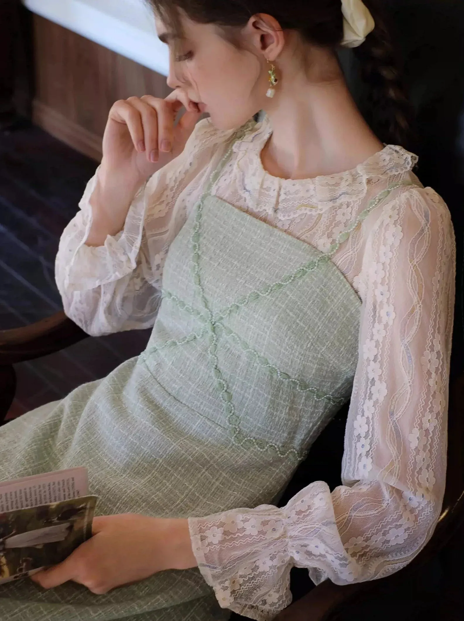 Pearl Suspender French Lace Skirt Shirt   Long