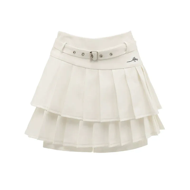 Pleated Skirt Waist High Short Logo