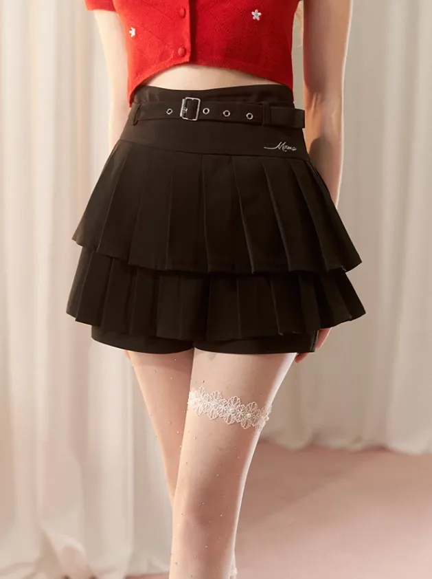 Pleated Skirt Waist High Short Logo